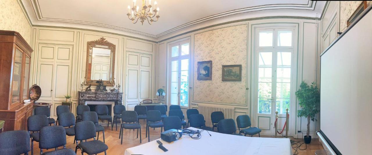 Château Marith - Etablissement climatisé avec Piscine Hotel Clairac  Exterior foto
